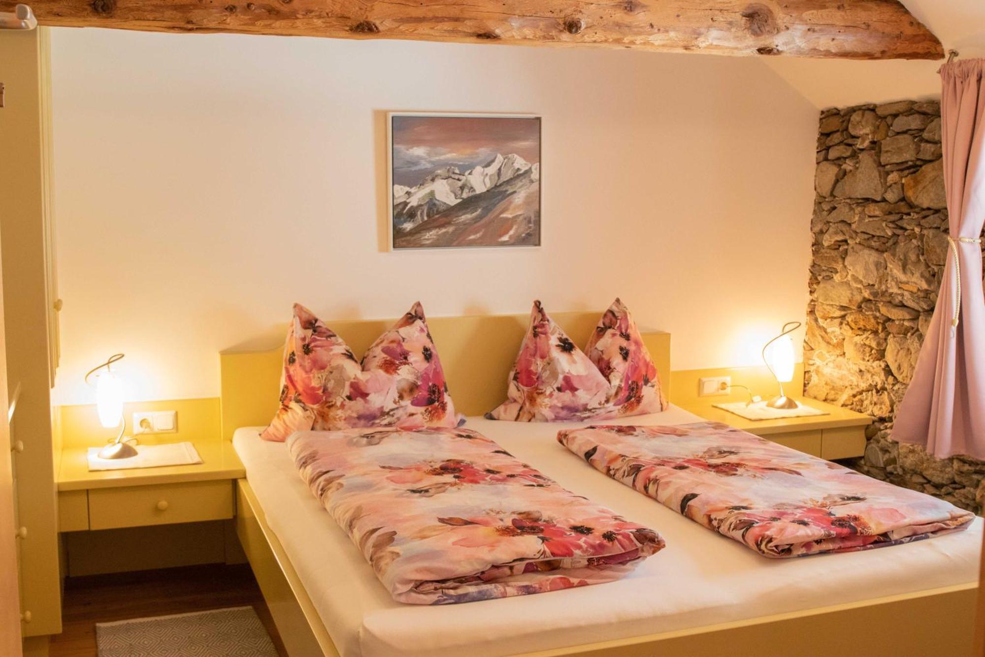 Appartement Obstbauernhof Fohlenhof à Lasa Extérieur photo